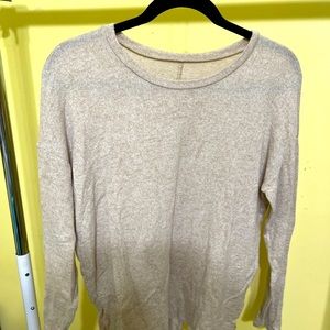 American eagle soft and sexy long sleeve sweater
